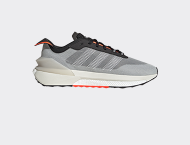 Sports Shoes
